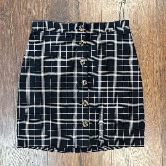 Divided button front plaid skirt SZ4 - Picture 1 of 3
